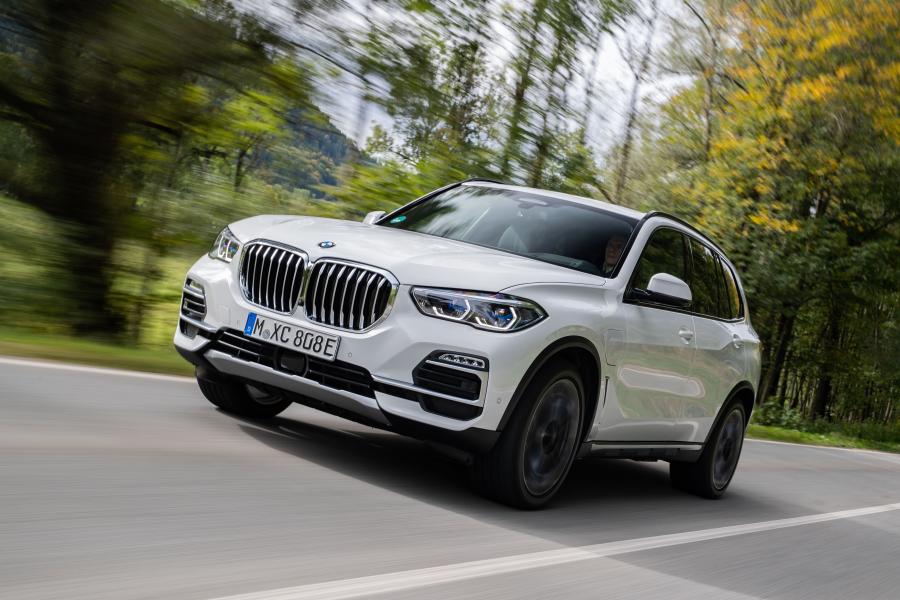  BMW X5 xDrive45e iPerformance (G05) 2019 года  (WW) (фото 37 из 102)